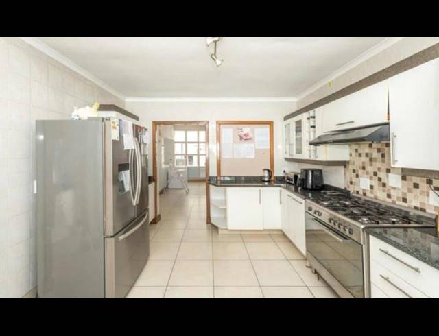 5 BEDROOM HOUSE FOR SALE IN DOWERGLEN
